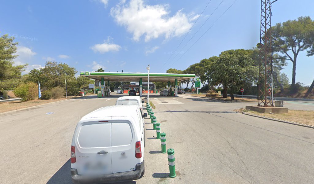 Retrouvez l&rsquo;évolution du prix du carburant mise à jour régulièrement pour la station essence Bp La Londe-Les-Maures qui se situe à l&rsquo;adresse suivante Route nationale 98 à La-Londe-Les-Maures, 83250. Vous pourrez ainsi estimer le prix d&rsquo;un plein d&rsquo;essence pour vos [&hellip;]
