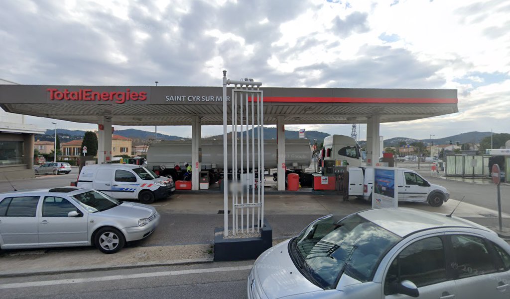 Retrouvez l&rsquo;évolution du prix du carburant mise à jour régulièrement pour la station essence M. Hamidouche N. qui se situe à l&rsquo;adresse suivante Quartier la banette rn.559 à Saint-Cyr-Sur-Mer, 83270. Vous pourrez ainsi estimer le prix d&rsquo;un plein d&rsquo;essence pour [&hellip;]