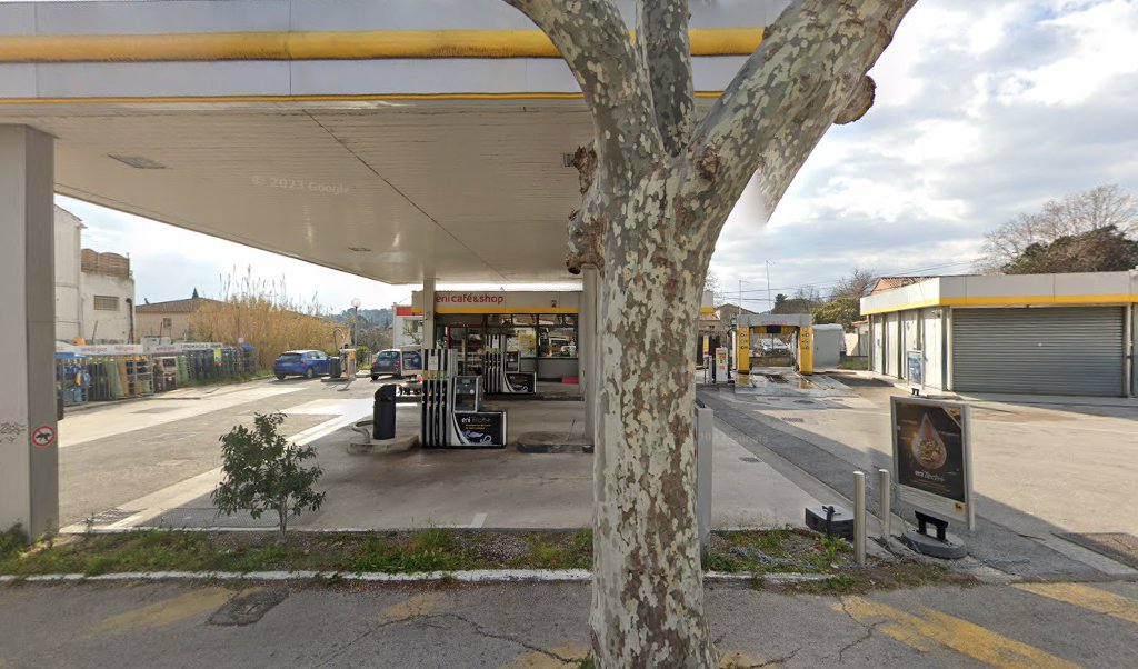 Retrouvez l&rsquo;évolution du prix du carburant mise à jour régulièrement pour la station essence Agip Toulon Gasquet qui se situe à l&rsquo;adresse suivante 2338 avenue joseph gasquet à Toulon, 83100. Vous pourrez ainsi estimer le prix d&rsquo;un plein d&rsquo;essence pour [&hellip;]