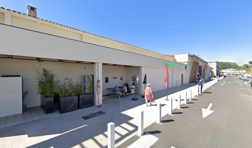 Retrouvez l&rsquo;évolution du prix du carburant mise à jour régulièrement pour la station essence Carrefour qui se situe à l&rsquo;adresse suivante 164 route du plan-de-la-tour à Sainte-Maxime, 83120. Vous pourrez ainsi estimer le prix d&rsquo;un plein d&rsquo;essence pour vos déplacements [&hellip;]