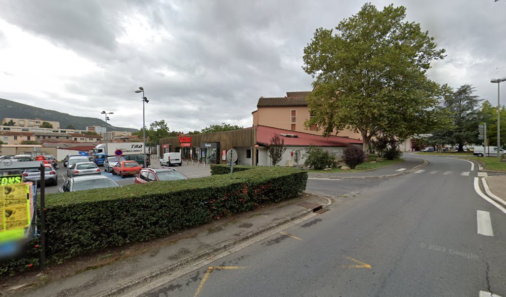 Retrouvez l&rsquo;évolution du prix du carburant mise à jour régulièrement pour la station essence Auchan Supermarche qui se situe à l&rsquo;adresse suivante 82 avenue jean jaurès à Millau, 12100. Vous pourrez ainsi estimer le prix d&rsquo;un plein d&rsquo;essence pour vos [&hellip;]