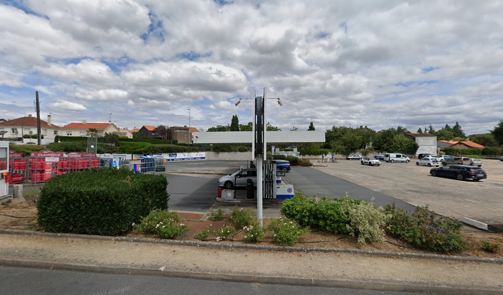 Retrouvez l&rsquo;évolution du prix du carburant mise à jour régulièrement pour la station essence Sodinove qui se situe à l&rsquo;adresse suivante Rue amiral duchaffault à Montaigu, 85600. Vous pourrez ainsi estimer le prix d&rsquo;un plein d&rsquo;essence pour vos déplacements dans [&hellip;]