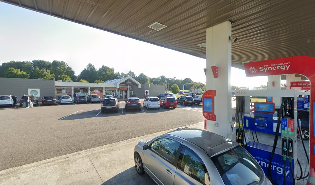Retrouvez l&rsquo;évolution du prix du carburant mise à jour régulièrement pour la station essence Esso Boismande qui se situe à l&rsquo;adresse suivante Autoroute a 20 à Saint-Sulpice-Les-Feuilles, 87160. Vous pourrez ainsi estimer le prix d&rsquo;un plein d&rsquo;essence pour vos déplacements [&hellip;]