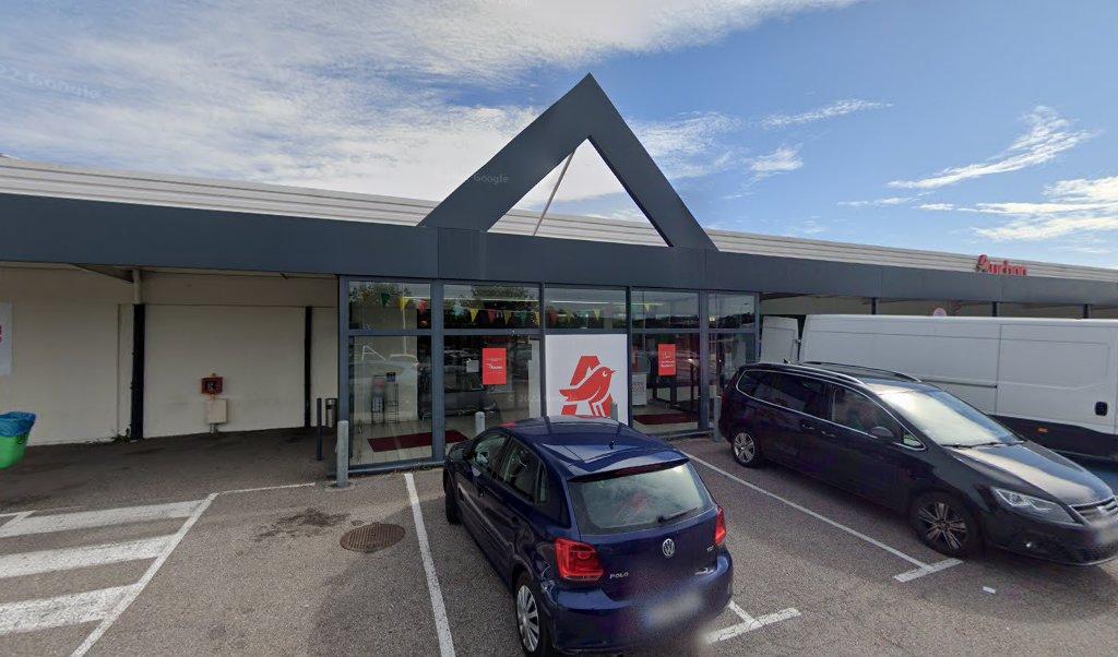 Retrouvez l&rsquo;évolution du prix du carburant mise à jour régulièrement pour la station essence Simply Market qui se situe à l&rsquo;adresse suivante Avenue de saint-dié à Épinal, 88000. Vous pourrez ainsi estimer le prix d&rsquo;un plein d&rsquo;essence pour vos déplacements [&hellip;]