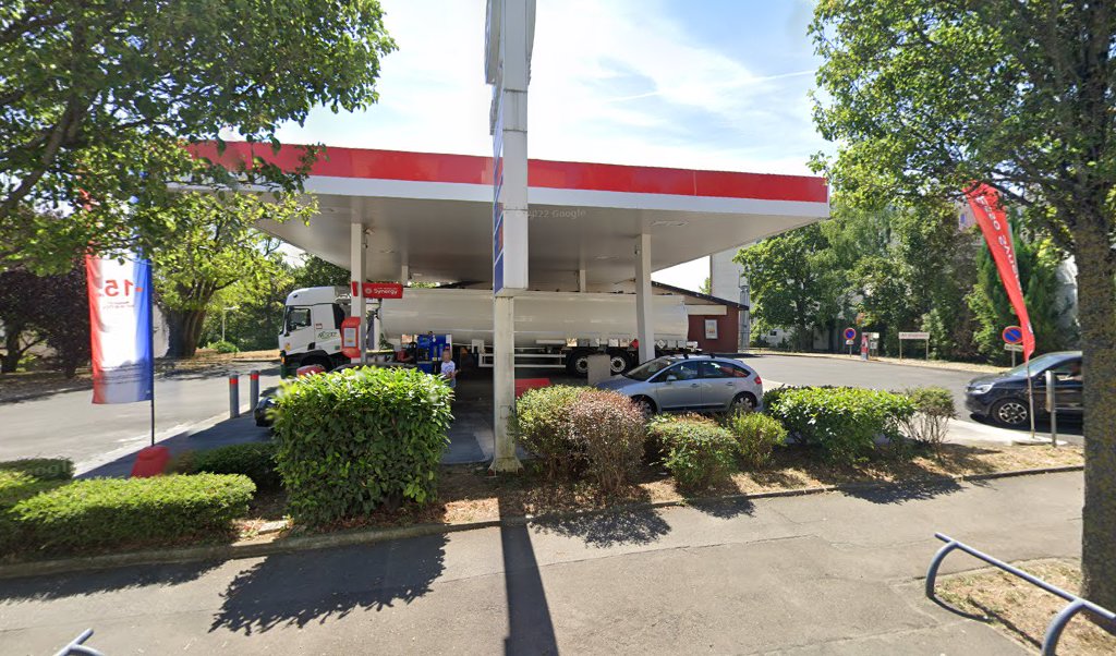 Retrouvez l&rsquo;évolution du prix du carburant mise à jour régulièrement pour la station essence Esso La Paix qui se situe à l&rsquo;adresse suivante 115 avenue du général de gaulle à Issy-Les-Moulineaux, 92130. Vous pourrez ainsi estimer le prix d&rsquo;un plein [&hellip;]