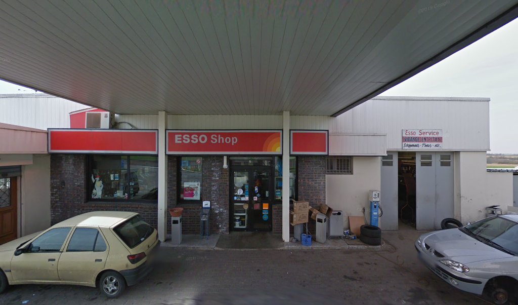 Retrouvez l&rsquo;évolution du prix du carburant mise à jour régulièrement pour la station essence Esso Ville Sauvage qui se situe à l&rsquo;adresse suivante Rn20 – ville sauvage à Étampes, 91150. Vous pourrez ainsi estimer le prix d&rsquo;un plein d&rsquo;essence pour [&hellip;]
