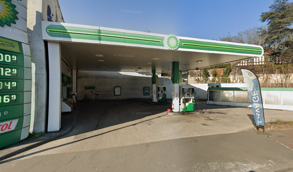 Retrouvez l&rsquo;évolution du prix du carburant mise à jour régulièrement pour la station essence Bp Suresnes qui se situe à l&rsquo;adresse suivante 138 boulevard henri sellier à Suresnes, 92150. Vous pourrez ainsi estimer le prix d&rsquo;un plein d&rsquo;essence pour vos [&hellip;]