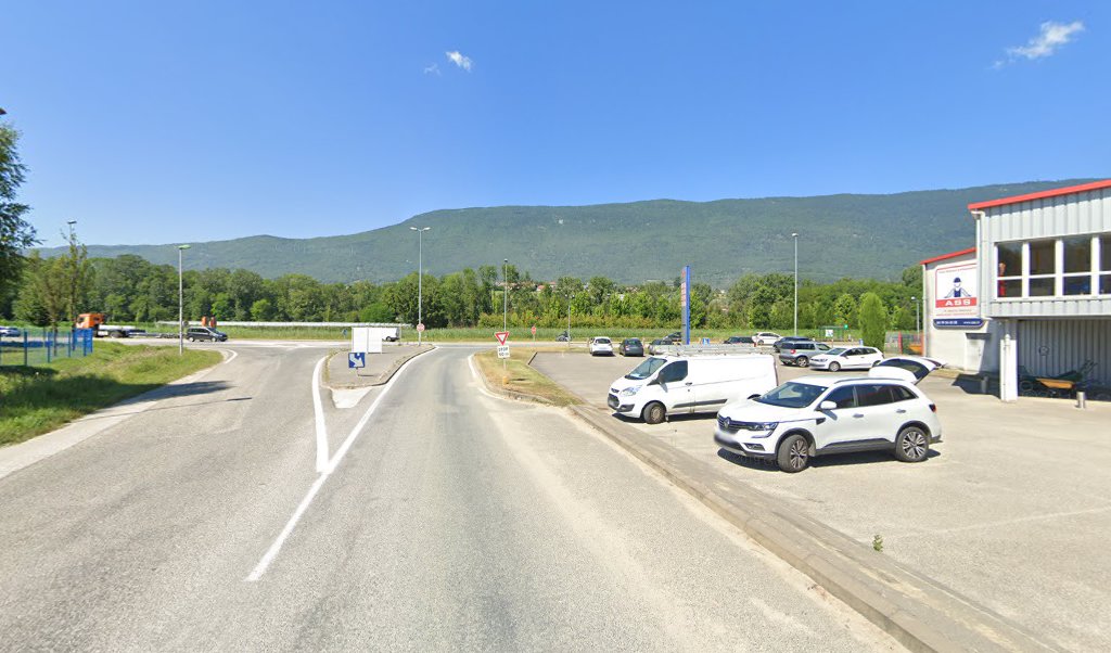 Retrouvez l&rsquo;évolution du prix du carburant mise à jour régulièrement pour la station essence Ass St Laurent Service Distribution qui se situe à l&rsquo;adresse suivante Le bourg à Saint-Laurent D&rsquo;olt, 12560. Vous pourrez ainsi estimer le prix d&rsquo;un plein d&rsquo;essence [&hellip;]