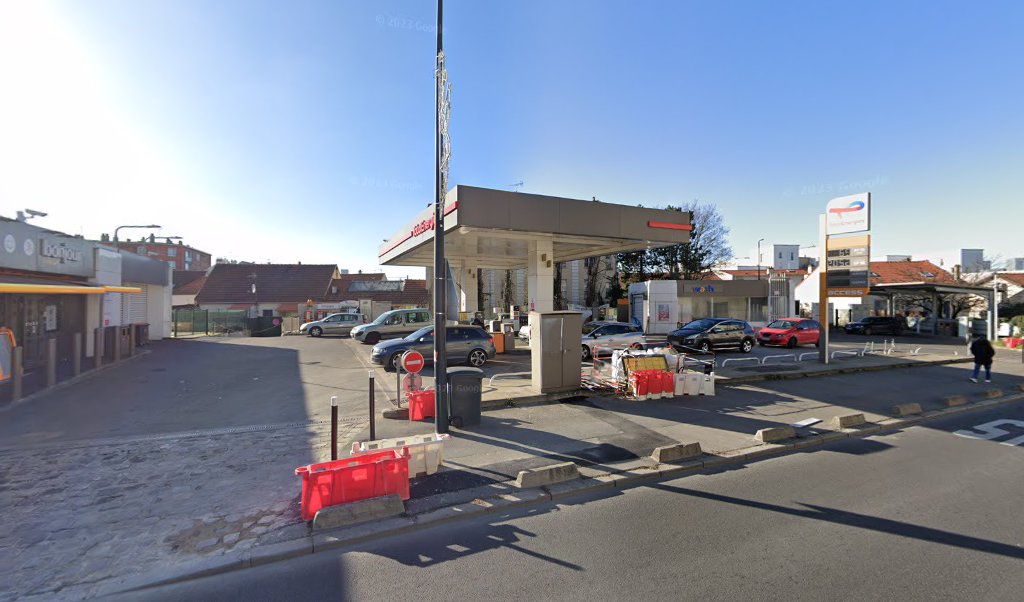 Retrouvez l&rsquo;évolution du prix du carburant mise à jour régulièrement pour la station essence Relais Stains Marcel Cachin qui se situe à l&rsquo;adresse suivante 17 avenue marcel cachin à Stains, 93240. Vous pourrez ainsi estimer le prix d&rsquo;un plein d&rsquo;essence [&hellip;]