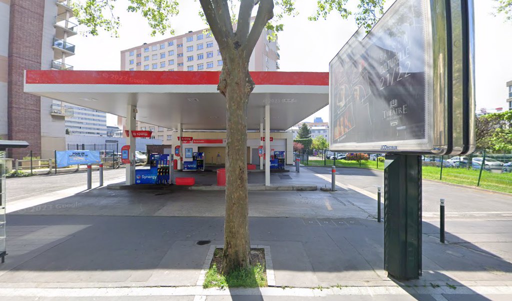 Retrouvez l&rsquo;évolution du prix du carburant mise à jour régulièrement pour la station essence Esso La Garenne qui se situe à l&rsquo;adresse suivante 13 avenue de verdun-1916 à La Garenne-Colombes, 92250. Vous pourrez ainsi estimer le prix d&rsquo;un plein d&rsquo;essence [&hellip;]