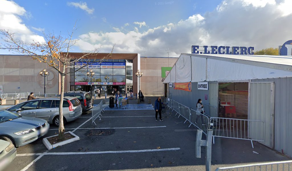 Retrouvez l&rsquo;évolution du prix du carburant mise à jour régulièrement pour la station essence E.Leclerc Clichy 2 qui se situe à l&rsquo;adresse suivante 12 allée de la fosse-maussoin à Clichy-Sous-Bois, 93390. Vous pourrez ainsi estimer le prix d&rsquo;un plein d&rsquo;essence [&hellip;]