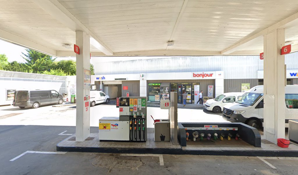 Retrouvez l&rsquo;évolution du prix du carburant mise à jour régulièrement pour la station essence Relais La Fourchette qui se situe à l&rsquo;adresse suivante 247 av charles de gaulle à Champigny-Sur-Marne, 94500. Vous pourrez ainsi estimer le prix d&rsquo;un plein d&rsquo;essence [&hellip;]
