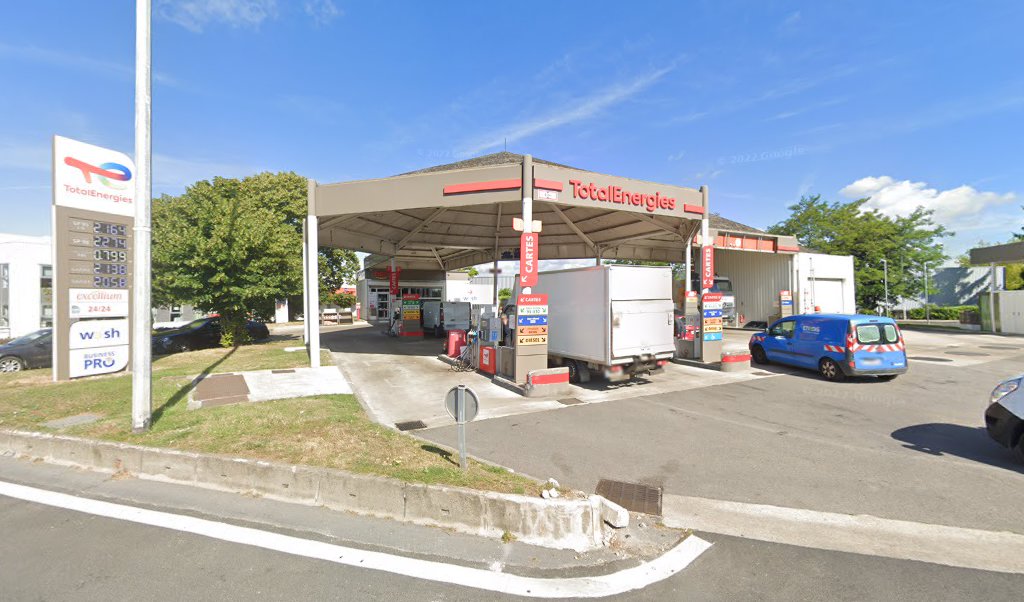 Retrouvez l&rsquo;évolution du prix du carburant mise à jour régulièrement pour la station essence Relais Des Oziers qui se situe à l&rsquo;adresse suivante Rn 184 – zi vert galant à Saint-Ouen-L&rsquo;aumône, 95310. Vous pourrez ainsi estimer le prix d&rsquo;un plein [&hellip;]