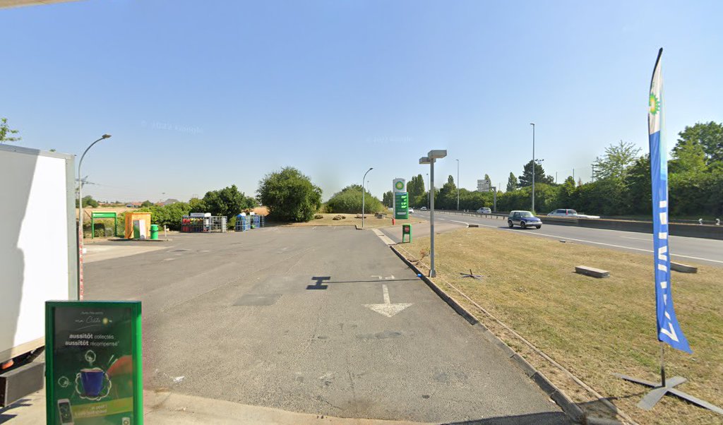 Retrouvez l&rsquo;évolution du prix du carburant mise à jour régulièrement pour la station essence Bp Osny qui se situe à l&rsquo;adresse suivante Lieudit le champ pourri cd 915 à Osny, 95520. Vous pourrez ainsi estimer le prix d&rsquo;un plein d&rsquo;essence [&hellip;]