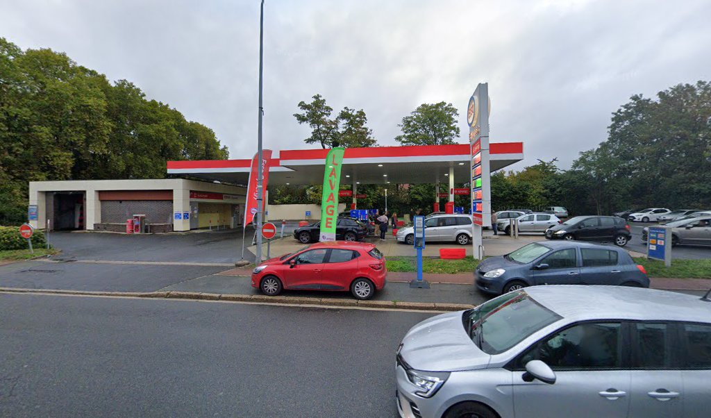 Retrouvez l&rsquo;évolution du prix du carburant mise à jour régulièrement pour la station essence Esso Eaubonne qui se situe à l&rsquo;adresse suivante 5 avenue voltaire à Eaubonne, 95600. Vous pourrez ainsi estimer le prix d&rsquo;un plein d&rsquo;essence pour vos déplacements [&hellip;]