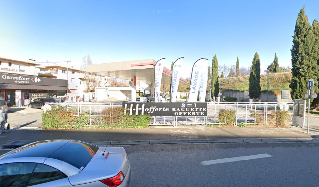 Retrouvez l&rsquo;évolution du prix du carburant mise à jour régulièrement pour la station essence Relais De Galice qui se situe à l&rsquo;adresse suivante 16 route de galice à Aix-En-Provence, 13100. Vous pourrez ainsi estimer le prix d&rsquo;un plein d&rsquo;essence pour [&hellip;]
