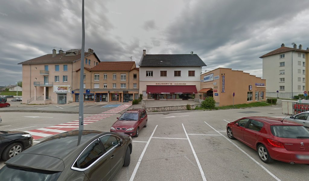 Retrouvez l&rsquo;évolution du prix du carburant mise à jour régulièrement pour la station essence Carrefour Market qui se situe à l&rsquo;adresse suivante Rue masonod à Hauteville-Lompnes, 01110. Vous pourrez ainsi estimer le prix d&rsquo;un plein d&rsquo;essence pour vos déplacements dans [&hellip;]