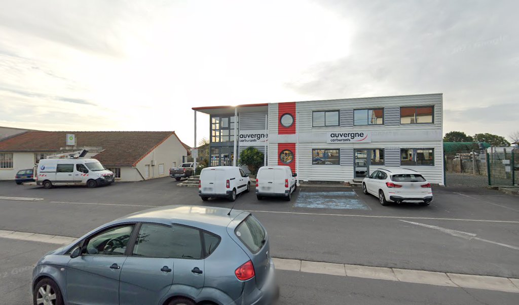 Retrouvez l&rsquo;évolution du prix du carburant mise à jour régulièrement pour la station essence Auvergne Carburants qui se situe à l&rsquo;adresse suivante Avenue de conthe à Aurillac, 15000. Vous pourrez ainsi estimer le prix d&rsquo;un plein d&rsquo;essence pour vos déplacements [&hellip;]