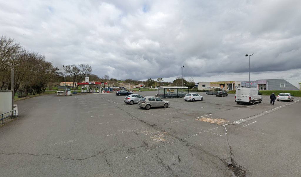 Retrouvez l&rsquo;évolution du prix du carburant mise à jour régulièrement pour la station essence Intermarche qui se situe à l&rsquo;adresse suivante Route de mansle à Saint-Amant-De-Boixe, 16330. Vous pourrez ainsi estimer le prix d&rsquo;un plein d&rsquo;essence pour vos déplacements dans [&hellip;]