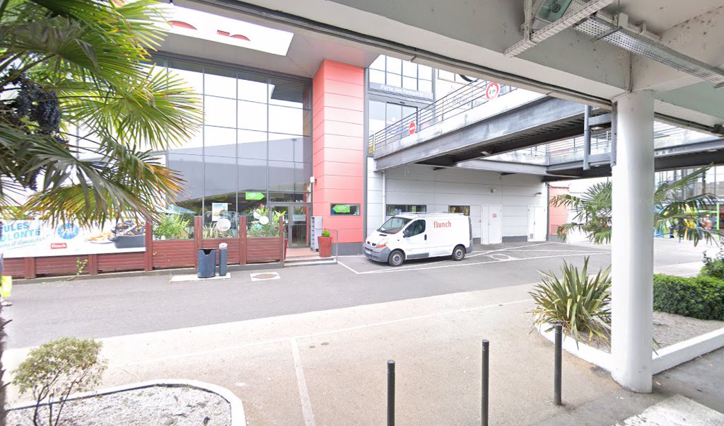 Retrouvez l&rsquo;évolution du prix du carburant mise à jour régulièrement pour la station essence Auchan Angouleme qui se situe à l&rsquo;adresse suivante Route de bordeaux à La Couronne, 16400. Vous pourrez ainsi estimer le prix d&rsquo;un plein d&rsquo;essence pour vos [&hellip;]