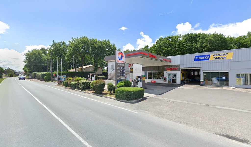 Retrouvez l&rsquo;évolution du prix du carburant mise à jour régulièrement pour la station essence Mr Tantin Michel qui se situe à l&rsquo;adresse suivante 176 avenue de rochefort à Royan, 17200. Vous pourrez ainsi estimer le prix d&rsquo;un plein d&rsquo;essence pour [&hellip;]