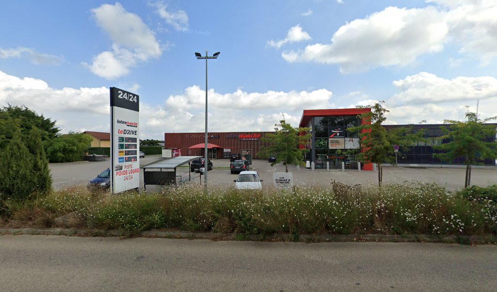 Retrouvez l&rsquo;évolution du prix du carburant mise à jour régulièrement pour la station essence Intermarché Vonnas qui se situe à l&rsquo;adresse suivante Zac les grand varays route de neuville à Vonnas, 01540. Vous pourrez ainsi estimer le prix d&rsquo;un plein [&hellip;]