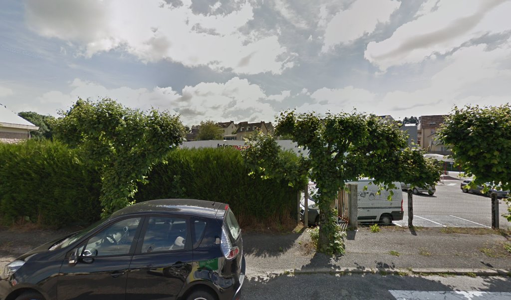 Retrouvez l&rsquo;évolution du prix du carburant mise à jour régulièrement pour la station essence Sas Sassel qui se situe à l&rsquo;adresse suivante 8 avenue pierre semard à Ussel, 19200. Vous pourrez ainsi estimer le prix d&rsquo;un plein d&rsquo;essence pour vos [&hellip;]