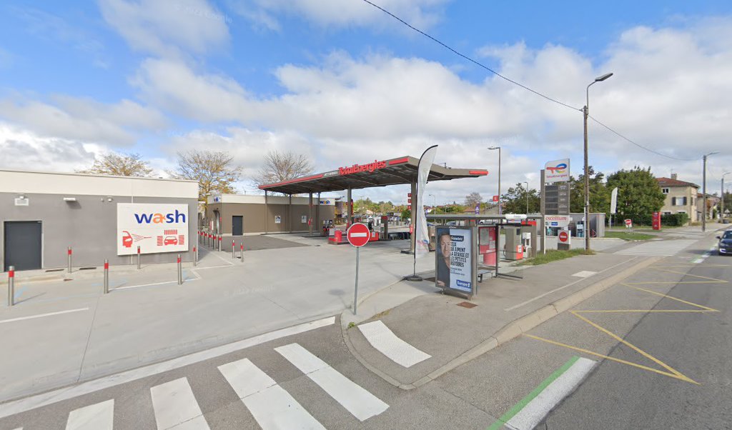 Retrouvez l&rsquo;évolution du prix du carburant mise à jour régulièrement pour la station essence Relais Des Vavres qui se situe à l&rsquo;adresse suivante 642 avenue de trevoux à Saint Denis Les Bourg, 01000. Vous pourrez ainsi estimer le prix d&rsquo;un [&hellip;]